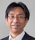  顔写真：